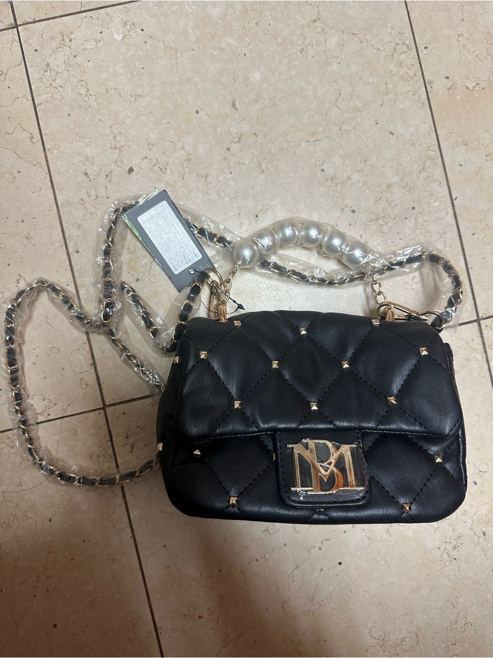 NWT Badgley Mischka Quilted Black Mini Chain Crossbody Quilted Bag Purse